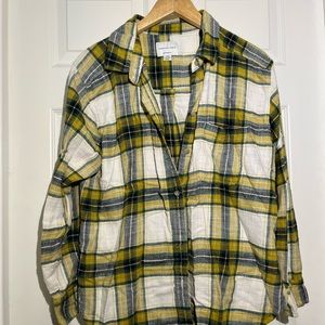 Teal and yellow American Eagle boyfriend flannel